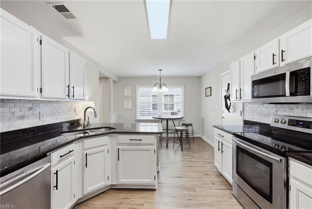 1005 Winged Foot Ct Property Photo 15