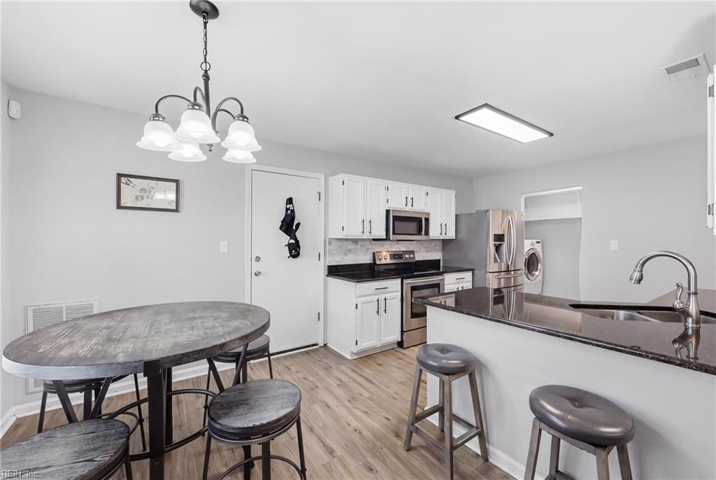 1005 Winged Foot Ct Property Photo 18