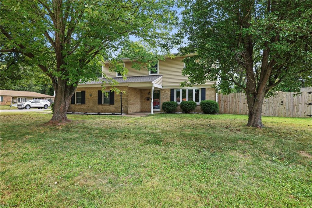 3701 Gladstone Dr Property Photo 1