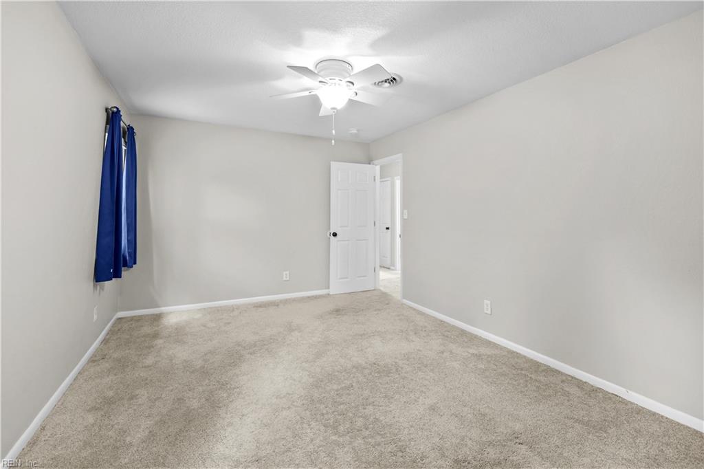 3701 Gladstone Dr Property Photo 16