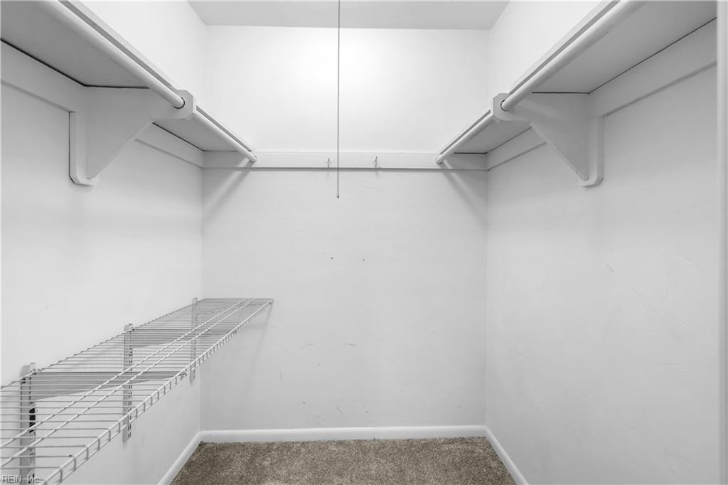 3701 Gladstone Dr Property Photo 18