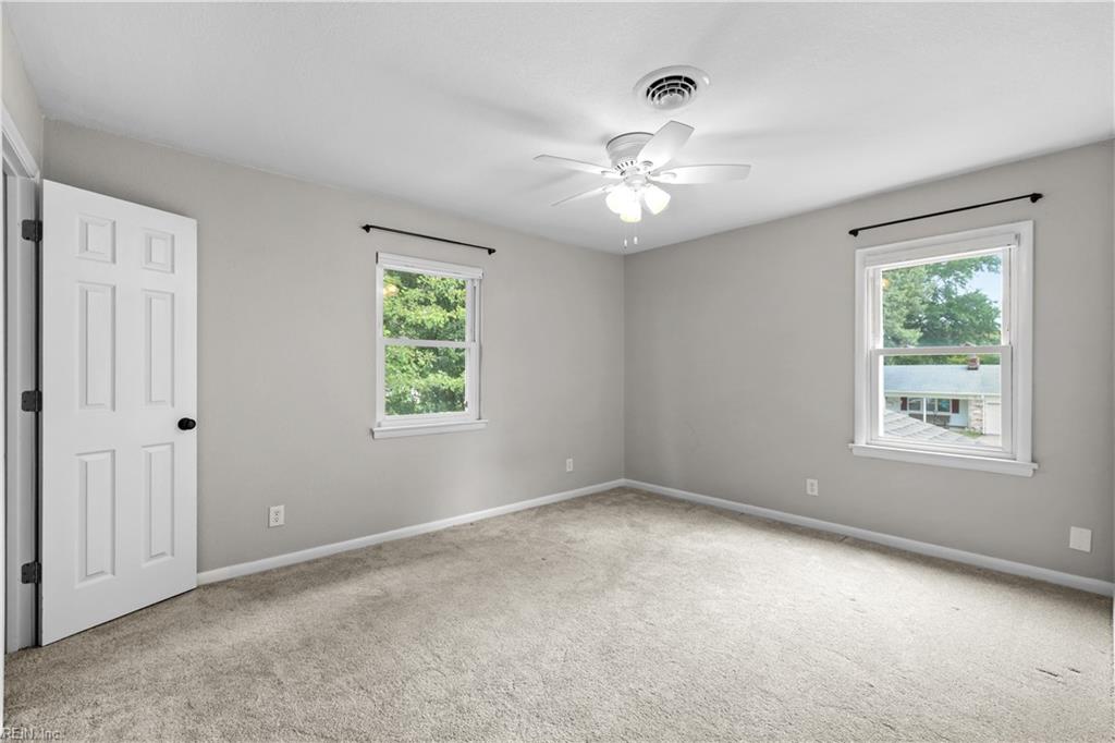 3701 Gladstone Dr Property Photo 19
