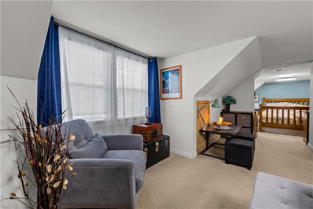 4752 Atterbury St Property Photo 14