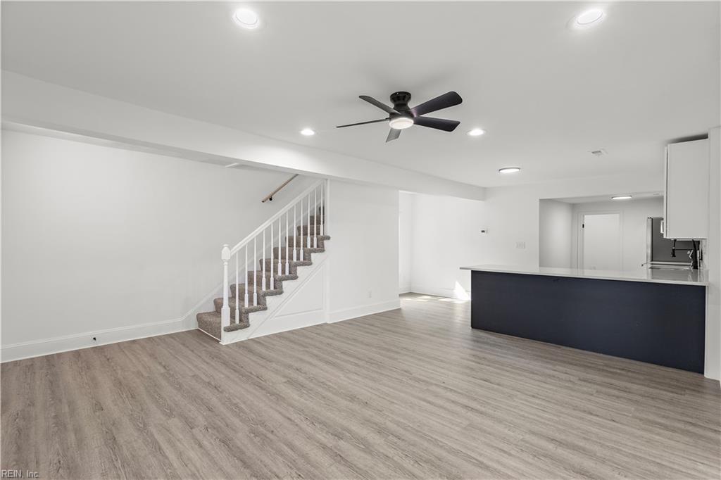20511 Todd Ave Property Photo 9