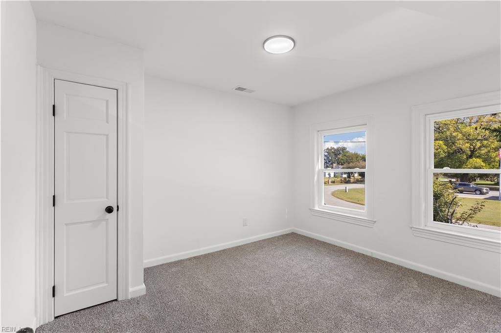 20511 Todd Ave Property Photo 20