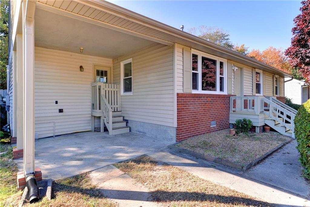 924 Foley Dr Property Photo 3