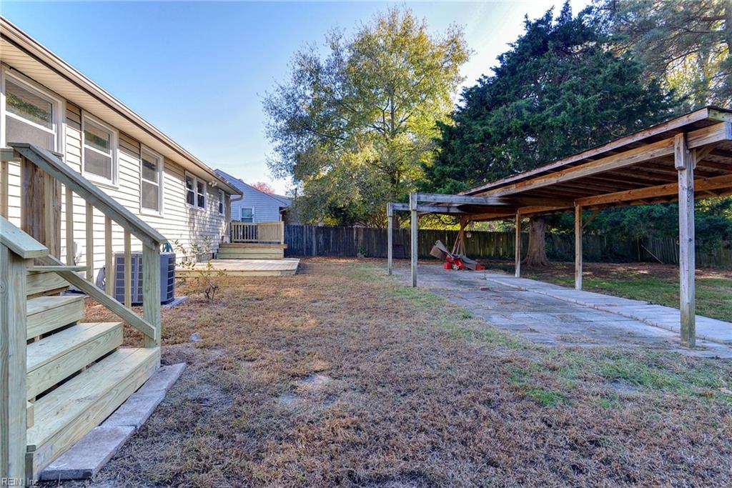 924 Foley Dr Property Photo 18