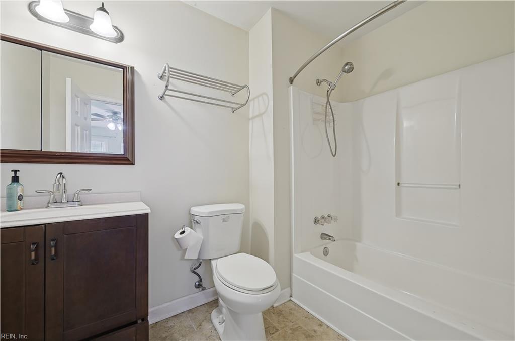 608 Guy Ln Property Photo 13
