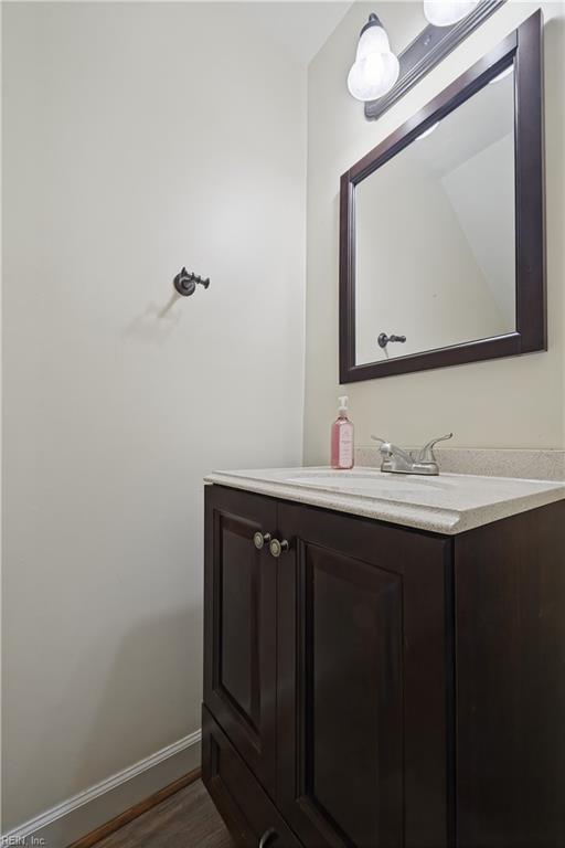 608 Guy Ln Property Photo 17