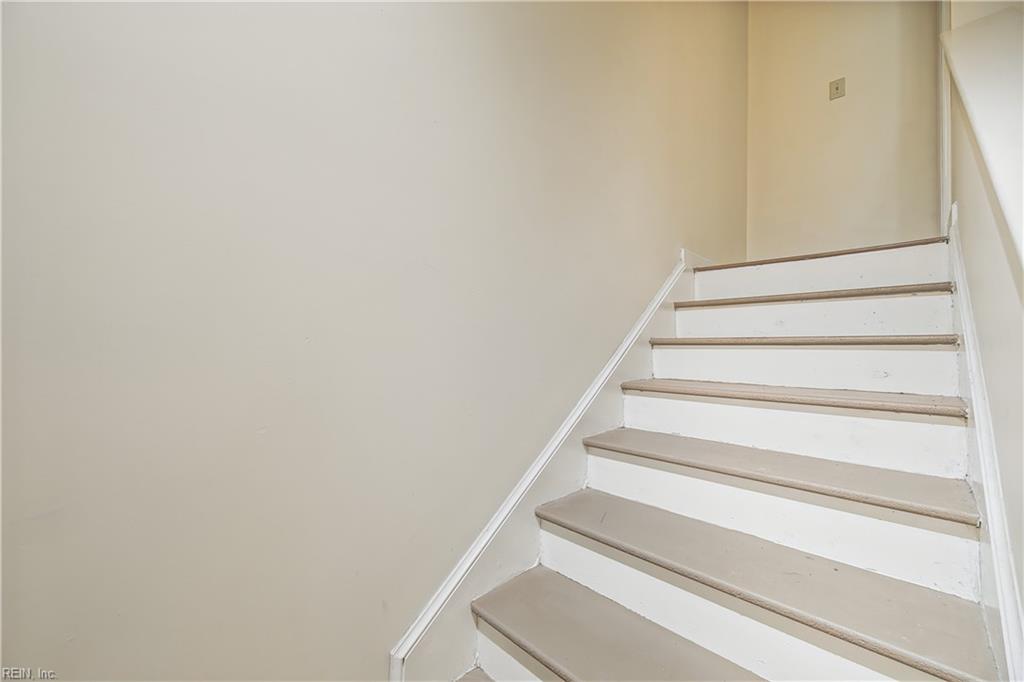 608 Guy Ln Property Photo 20