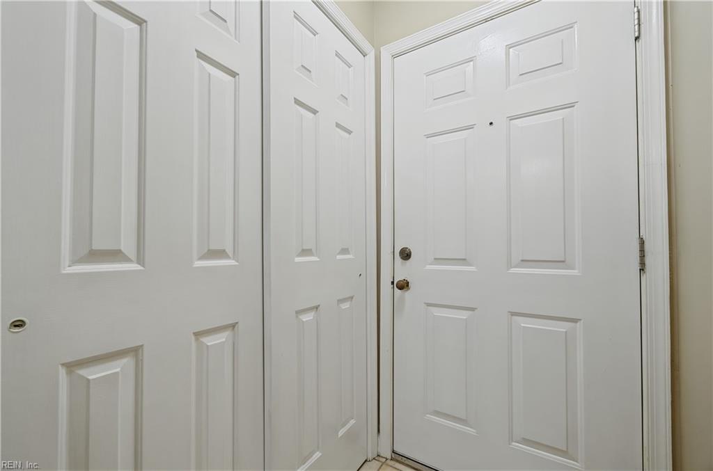 608 Guy Ln Property Photo 21
