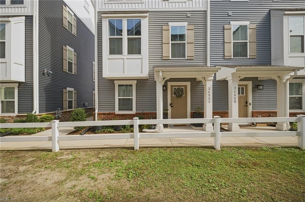 2688 Azalea Garden Rd Property Photo 1