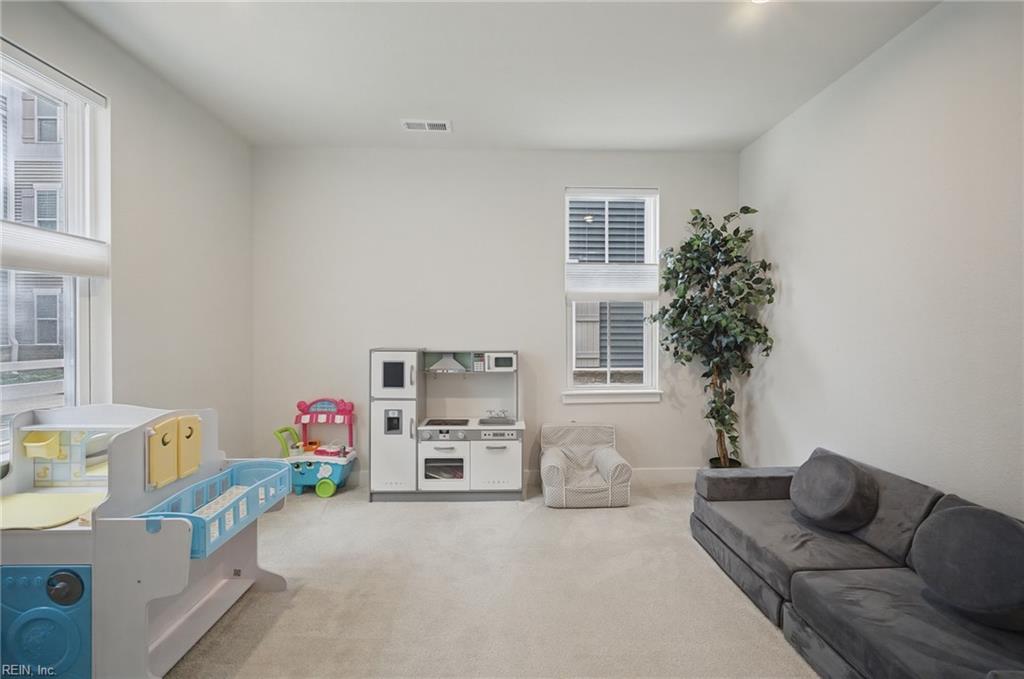 2688 Azalea Garden Rd Property Photo 17