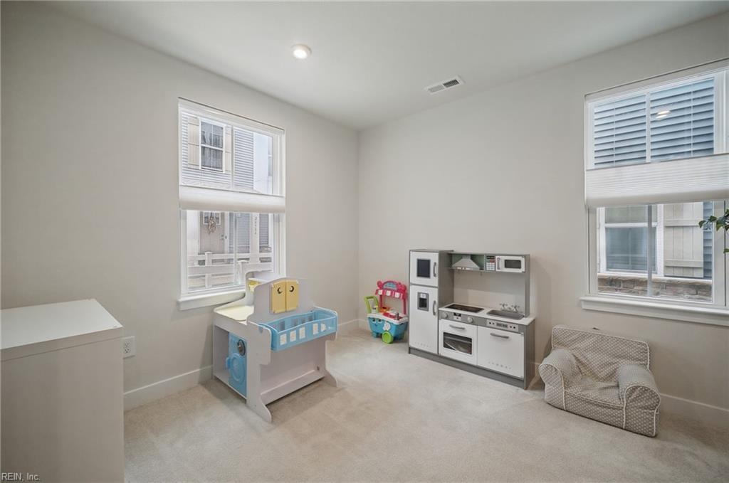 2688 Azalea Garden Rd Property Photo 18