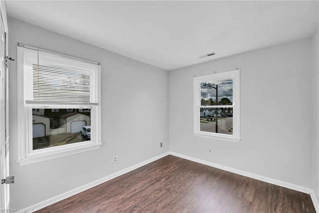 1300 Hafford Rd Property Photo 24