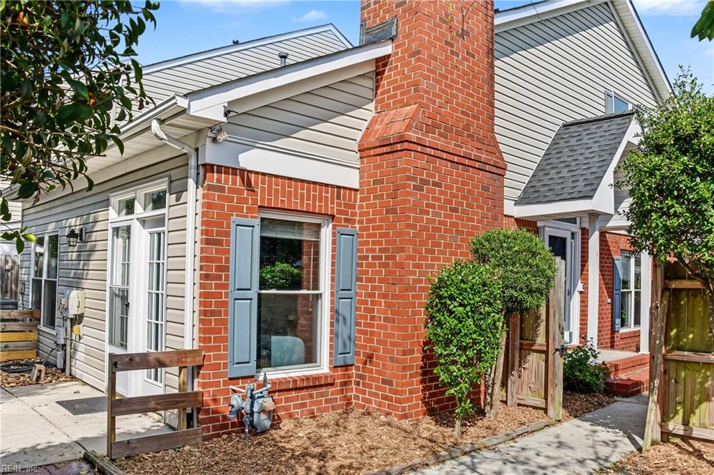 2700 Bracston Rd Property Photo 3