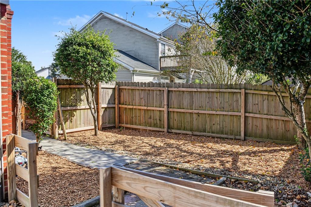 2700 Bracston Rd Property Photo 46