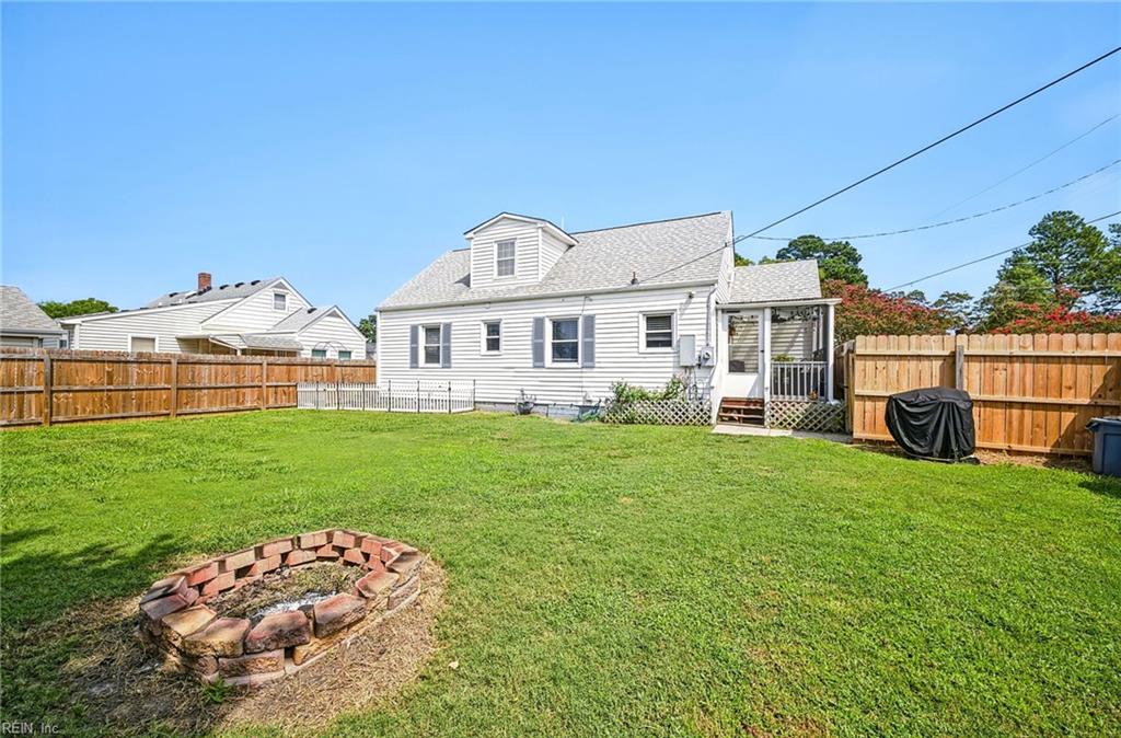 8509 Delano St Property Photo 35