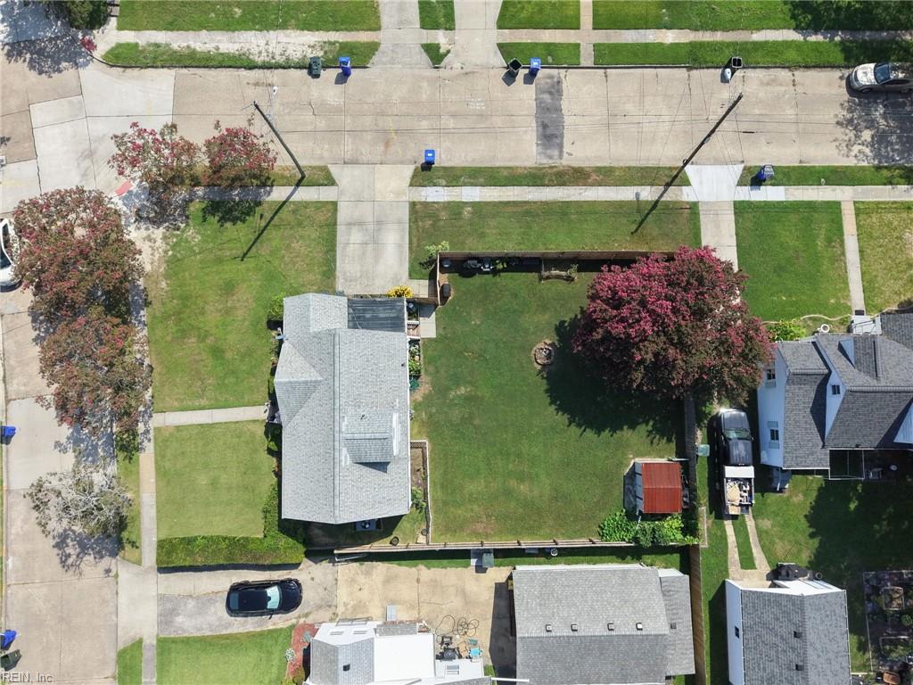 8509 Delano St Property Photo 40