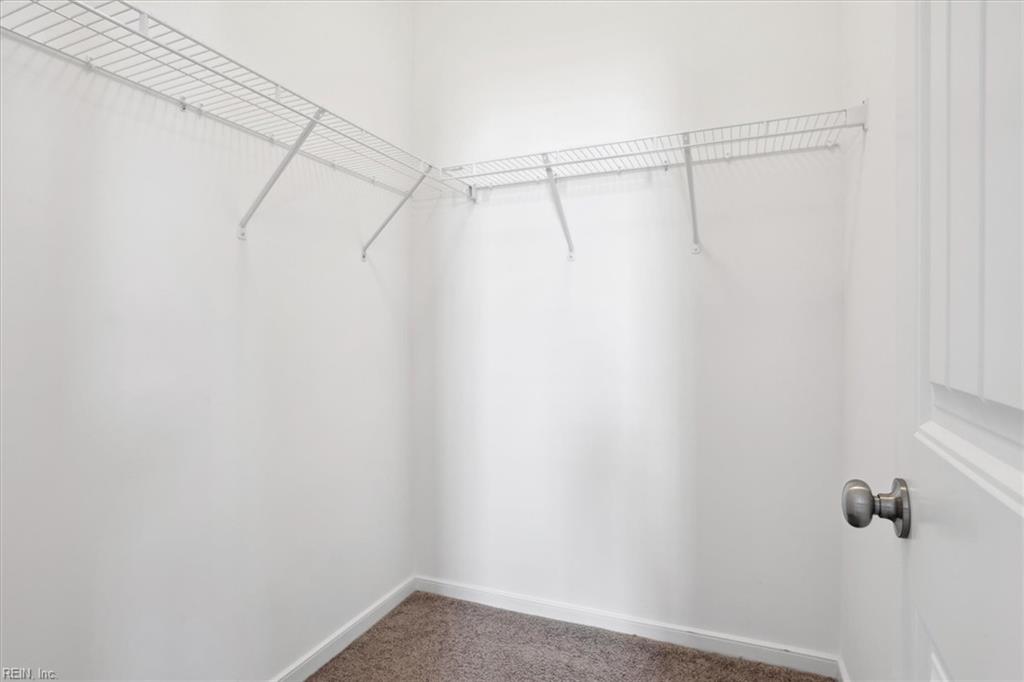 1414 Waltham Ln Property Photo 22