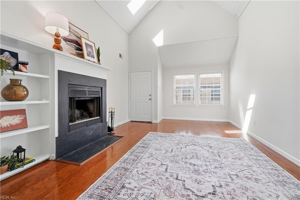 5029 Gatehouse Way Property Photo 5