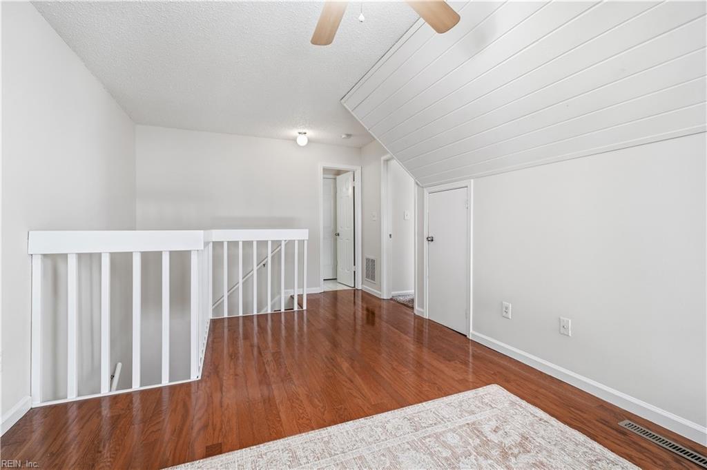 5029 Gatehouse Way Property Photo 24