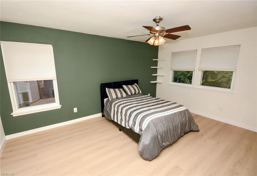 1549 Edgewater Dr Property Photo 22