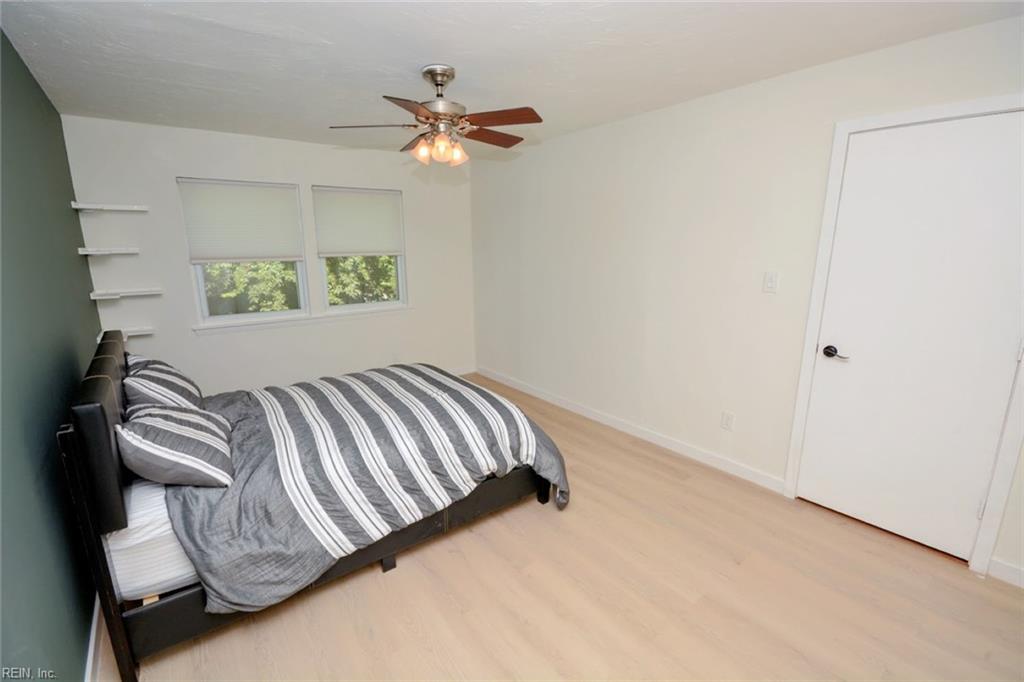 1549 Edgewater Dr Property Photo 24