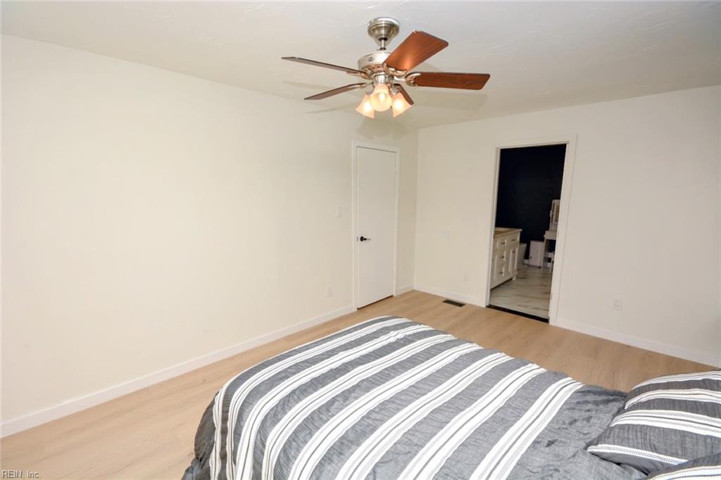 1549 Edgewater Dr Property Photo 25