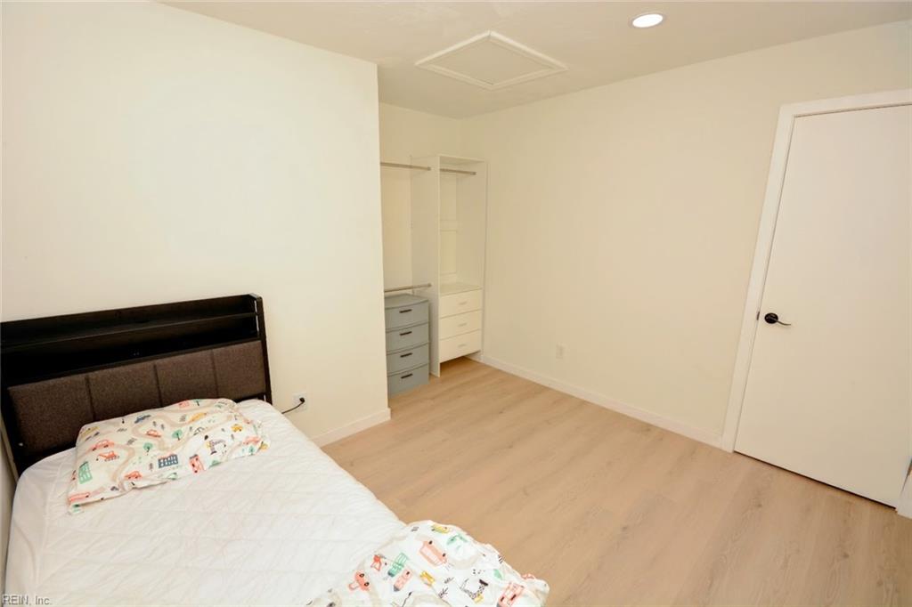 1549 Edgewater Dr Property Photo 30