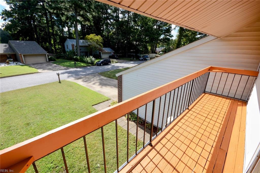 1549 Edgewater Dr Property Photo 34