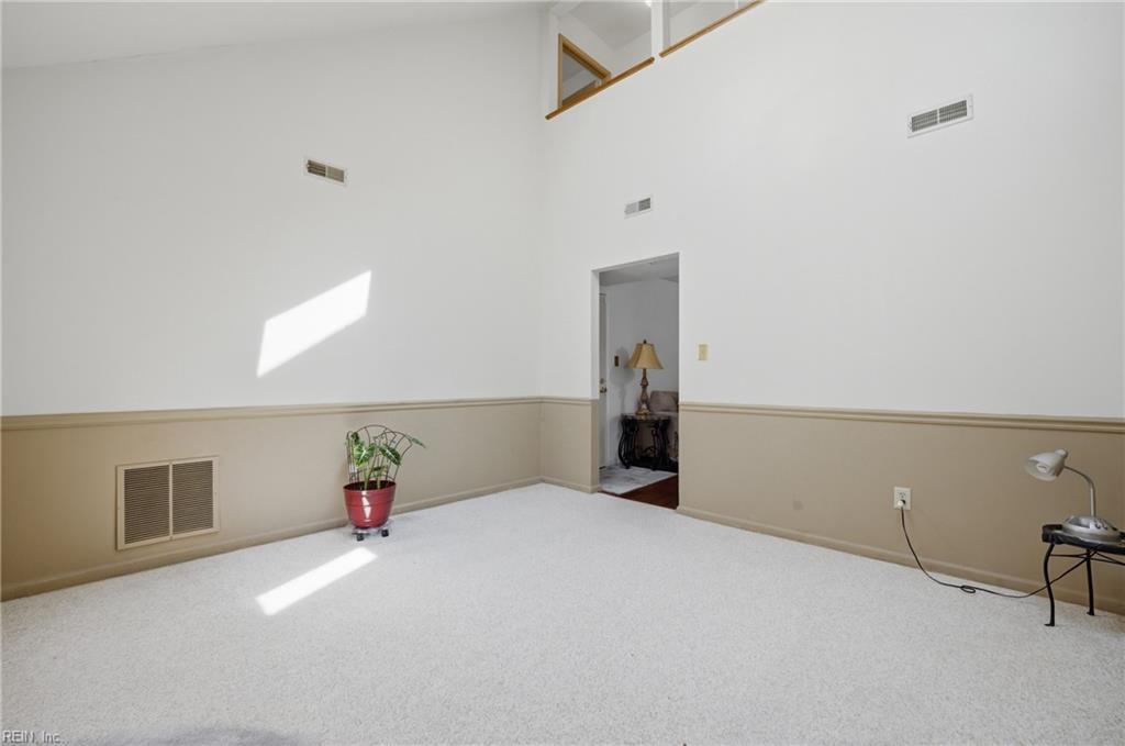 204 Springdale Way Property Photo 13