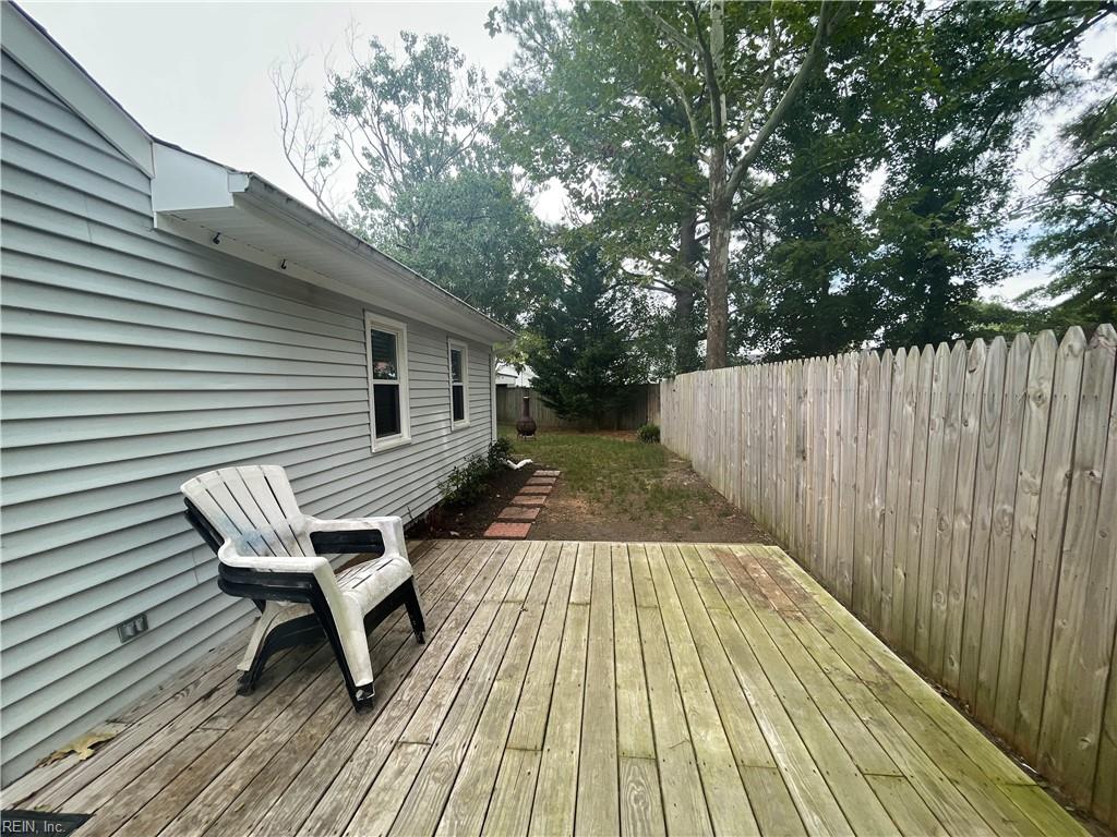 3648 Coleridge Ct Property Photo 12