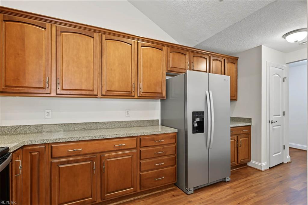 4325 Creek Vw E Property Photo 20