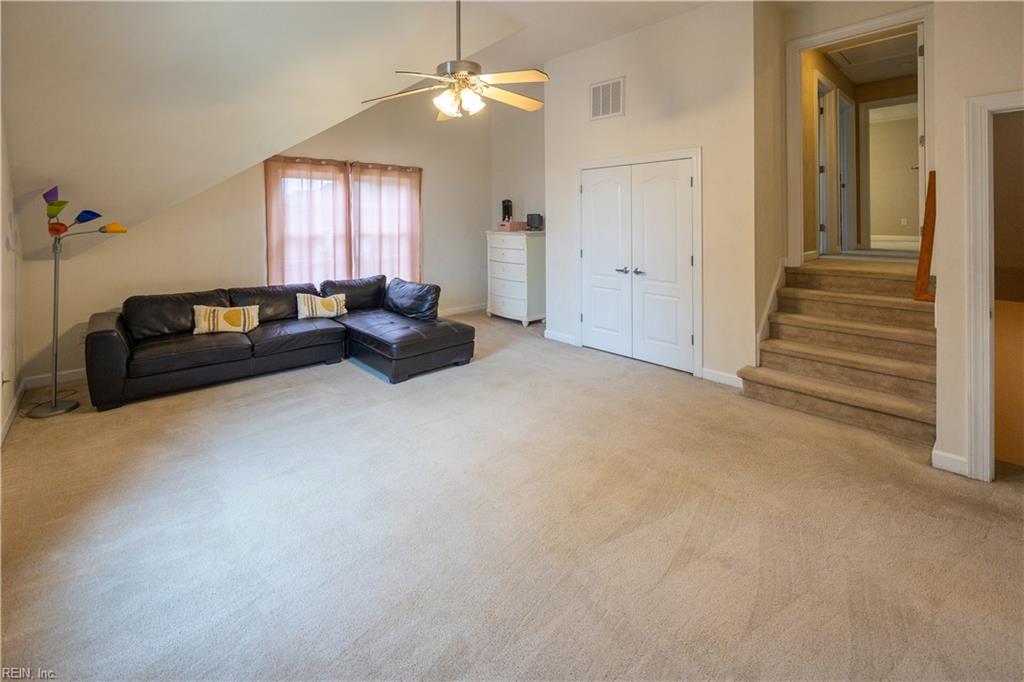 1503 Theodora Ct Property Photo 33