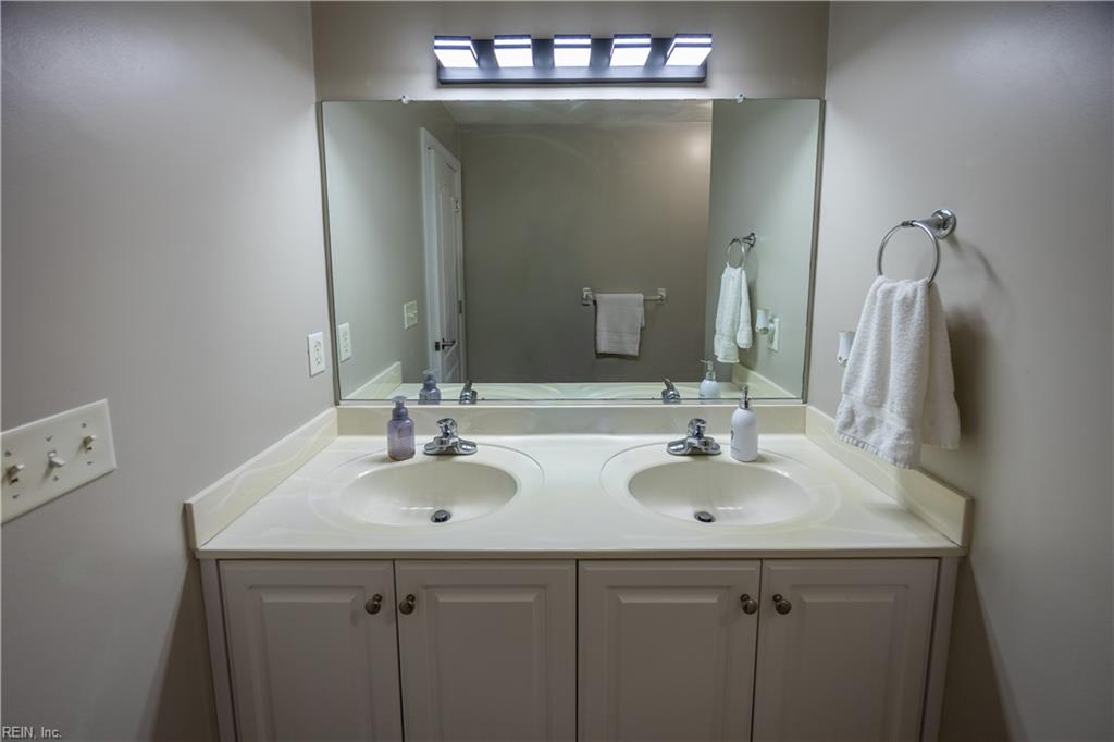 1503 Theodora Ct Property Photo 34