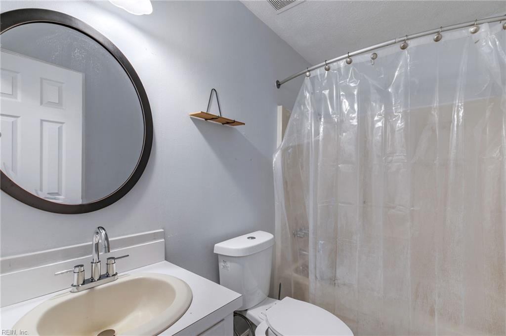 3931 Crosscreek Ln Property Photo 11