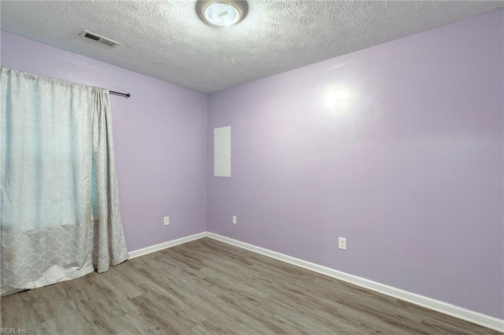 3931 Crosscreek Ln Property Photo 12