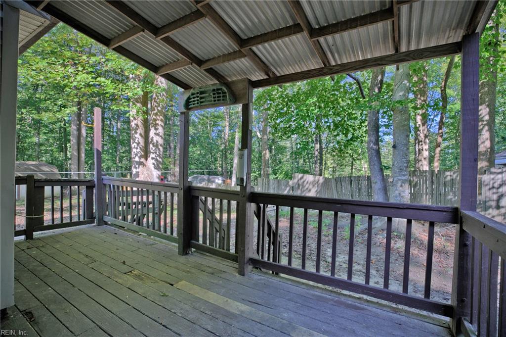 3931 Crosscreek Ln Property Photo 16