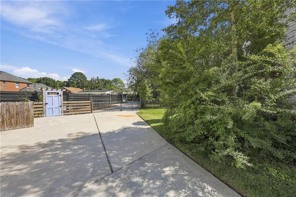 501 Spurlock Way Property Photo 6