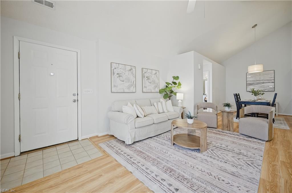 308 Timberline Loop Property Photo 4
