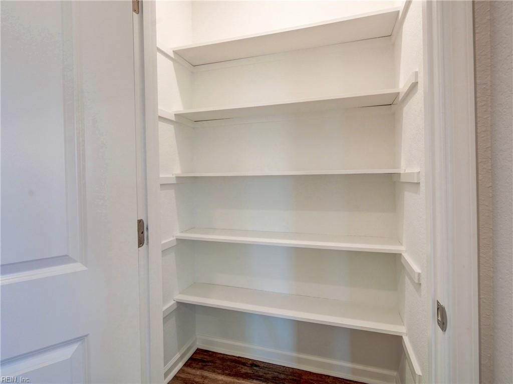 355 Middleton Way Property Photo 16