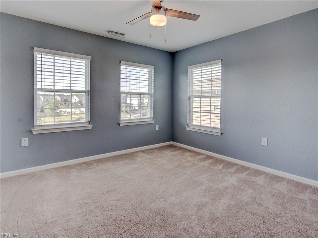 355 Middleton Way Property Photo 32