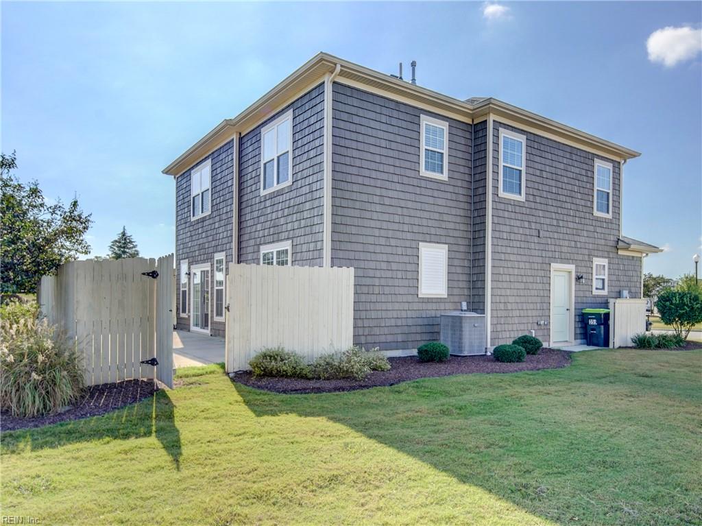 355 Middleton Way Property Photo 39