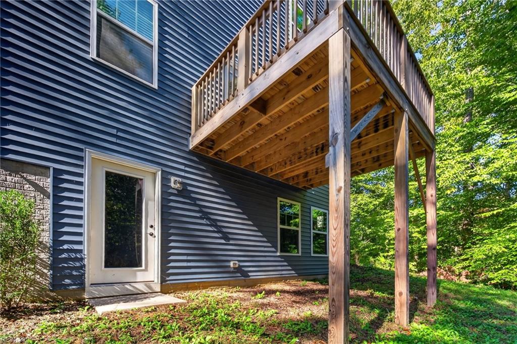 227 Bethune Dr Property Photo 35