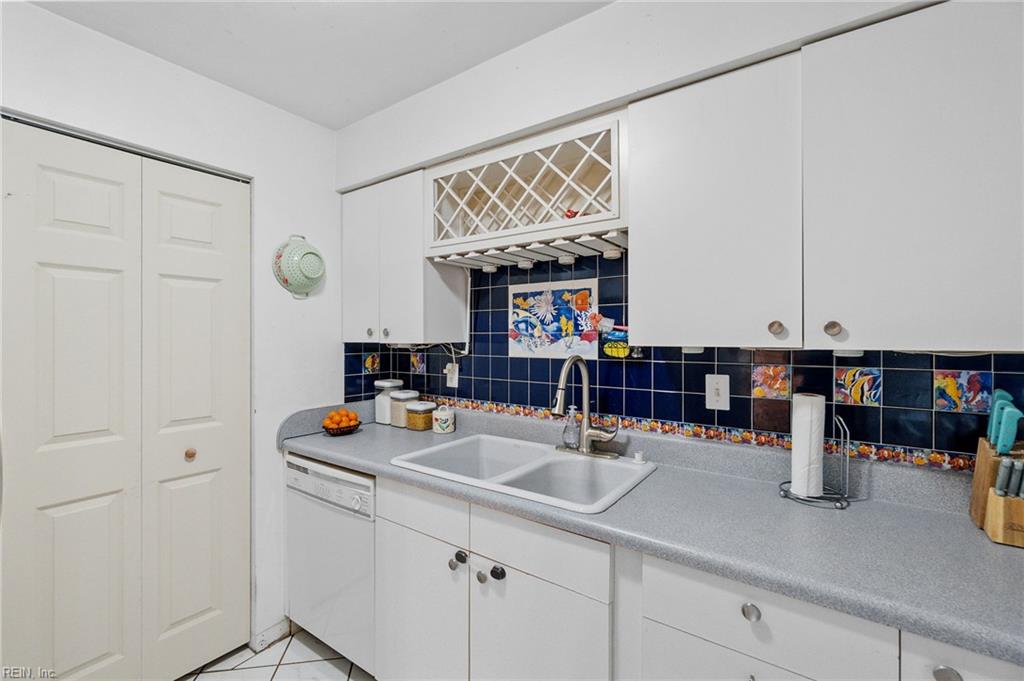 839 Little Bay Ave Property Photo 27