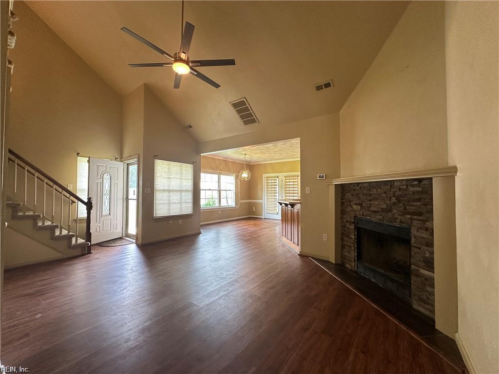 4447 Rivermill Ct Property Photo 4