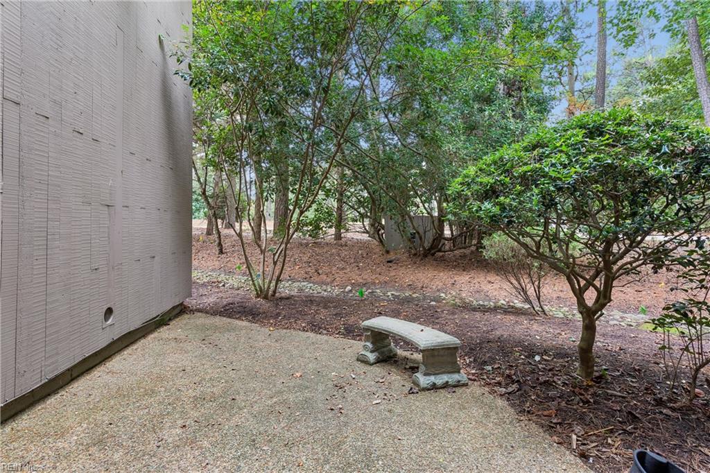 104 Harrops Gln Property Photo 33