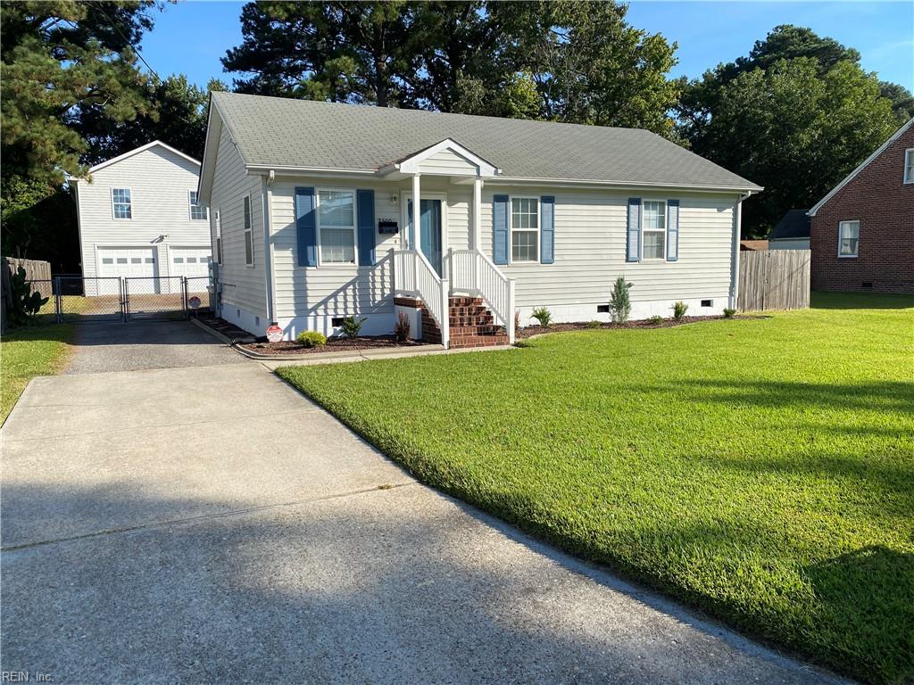 2500 Greenwood Dr Property Photo 1