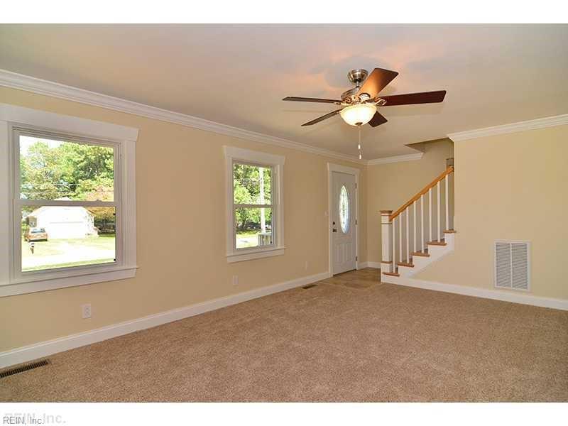 5213 Willow Lake Rd Property Photo 3